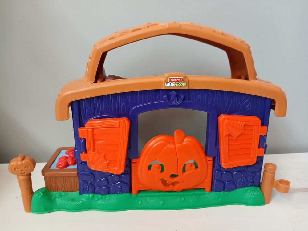 Fisher-Price Little People Pumpkin Party Halloween Playset